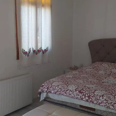 Kadinlar Denizi Plajina Yakin Luks Βίλα